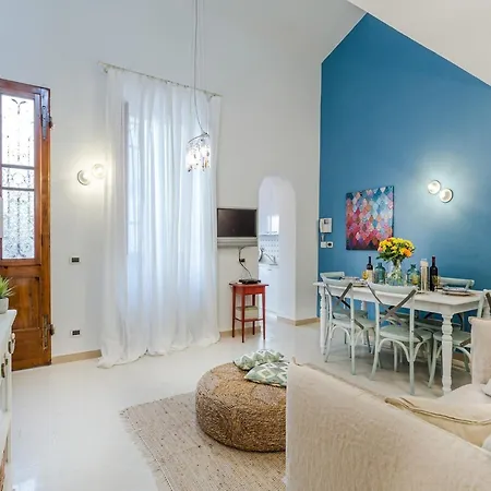 House In Near The Viareggio